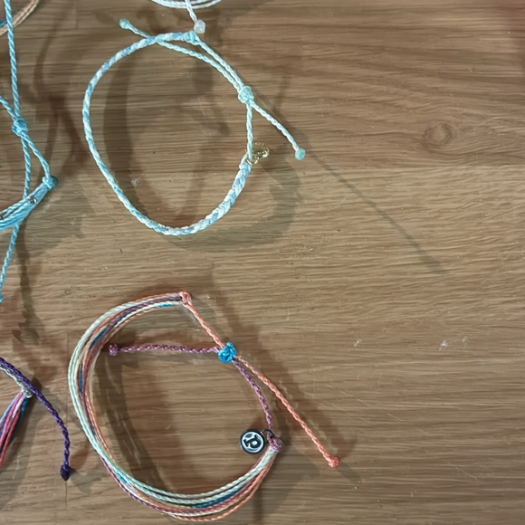 14 Pura vida bracelets multi color - Picture 5 of 6